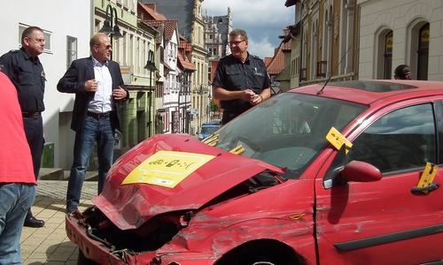 Tippen tötet. Foto: Verkehrswacht Helmstedt