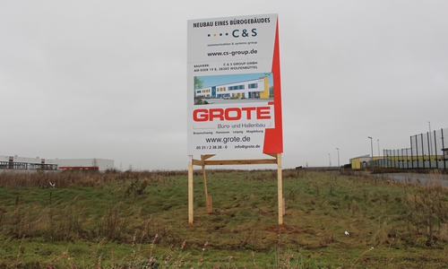 Die neue Firmenzentrale soll im Gewerbegebiet der Schweigerstraße zwischen Hellweg und dem MKN-Sport-Park entstehen. Foto: Marian Hackert
