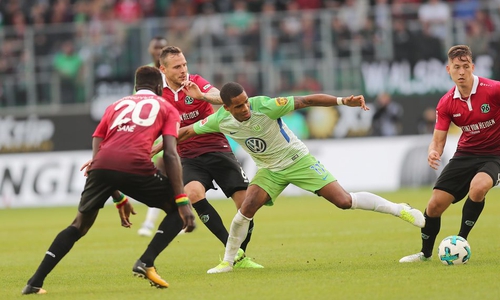 Daniel Didavi traf - genau wie sein Stuttgarter Ex-Kollege Martin Harnik. Foto: Agentur Hübner