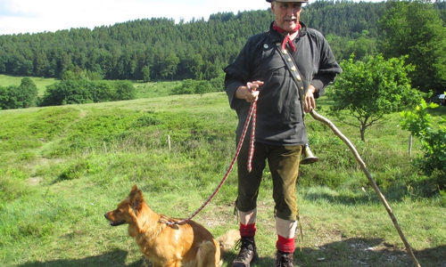 Langelsheimer Züchter Josef Spahn und sein „Harzer Fuchs“. Foto: Privat