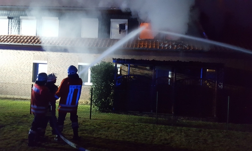 Das Feuer in Meinersen ist auf Fahrlässigkeit des Bewohners zurückzuführen. Foto: Feuerwehr Gifhorn/Schaffhauser.