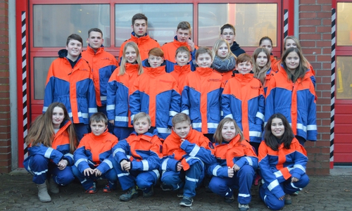 20 neue Wetterschutzjacken wurden angeschafft. Foto: Privat