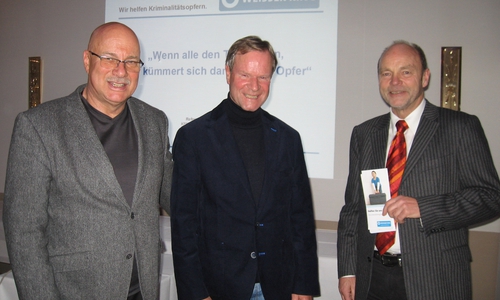 Ltd Kriminaldirektor a.D. R. Bruckert, J.Braun Präsident Kiwanisclub Wolfenbüttel e.V., Rainer Oelgeschläger, Außenstellenleiter „Weisser Ring“, Wolfenbüttel. Foto: Privat
