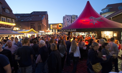 Hinsichtlich einer terroristischen Bedrohung stehen immer wieder Volksfeste und andere große Menschensammlungen besonders im Fokus. Archivbild