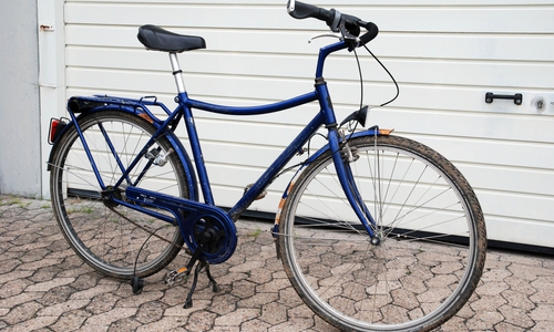 Die Fahrer können von ihren Eigentümern bei der Polizei abgeholt werden. Symbolfoto: Polizei