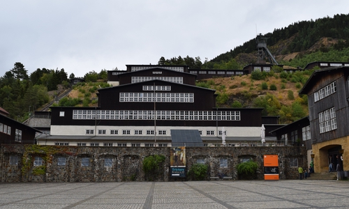 Der Rammelsberg wartet auf einen neuen Termin mit Martin Kind – und einem weiteren Sportfunktionär bei der Diskussionsreihe „Der Berg ruft – Zukunft fördern“. Foto: Stadt Goslar