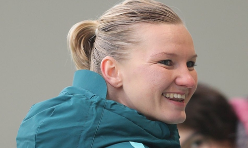 Eine kleine Geste von Alexandra Popp sorgte für (menschliche) Wärme. Foto: Agentur Hübner