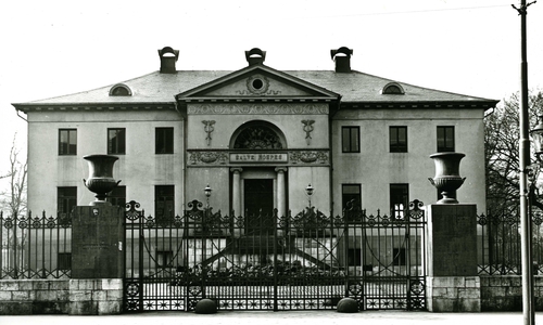 Eine Aufnahme der Villa Salve Hospes aus den 1950er Jahren. Foto: Stadt Braunschweig/Stadtarchiv