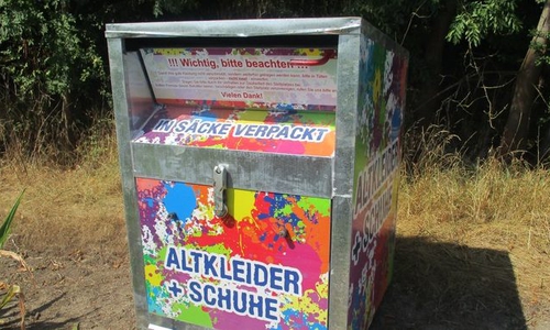 Aufgefundener Altkleidercontainer. Foto: Polizeikommissariat Peine 