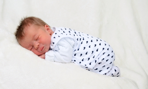 Willkommen, Pepe Elyas. Foto: babysmile24.de
