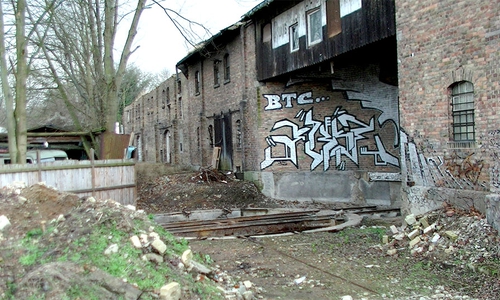 Auf dem Gelände am alten Westbahnhof liegt eine alte Drehscheibe, sie soll erhalten bleiben. Foto: André Ehlers
