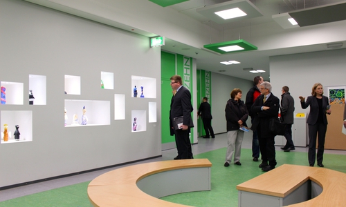 Nach der Sanierung des Lessinggymnasiums können rund 15.000 Euro Energiekosten gespart werden. Foto: Sina Rühland