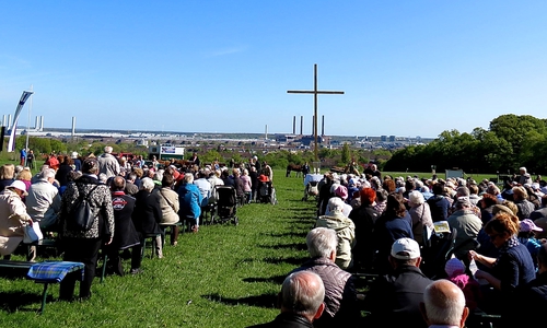 Der Kirchenkreis Wolfsburg- Wittingen lädt zum Freiluft-Gottesdienst auf der Waldrandwiese in Wolfsburg ein. Foto: Kirchenkreis Wolfsburg-Wittingen