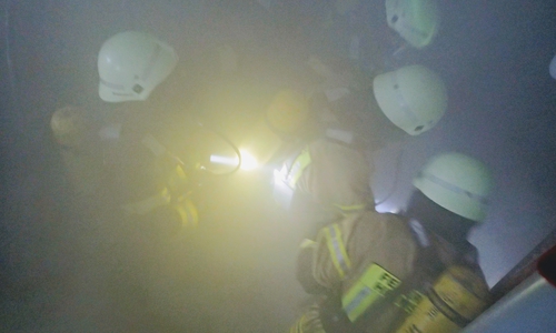 Die Übung fand unter Atemschutz statt. Fotos: Feuerwehr