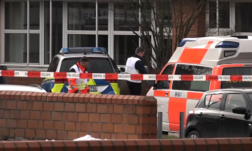 Der 19-Jährige, der im Februar ein Mädchen an einer Berufsschule niedergestochen hatte, muss für fünf Jahre und sechs Monate in Haft. Foto/Video: aktuell24 