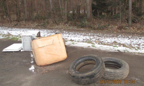 Wer hat etwas gesehen? Foto: Polizei Gifhorn