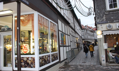Der Eingang zur Hokenstraße aus Richtung Marktplatz. 