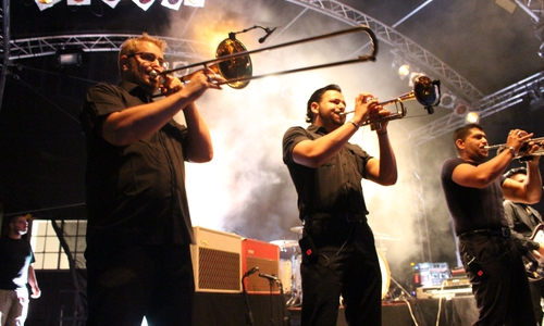 Bucovina Club Orkestar