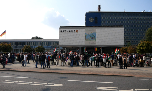 Eigentlich sollte es eine friedliche Demo werden, doch es kam zu Störungen. Foto: Alexander Panknin