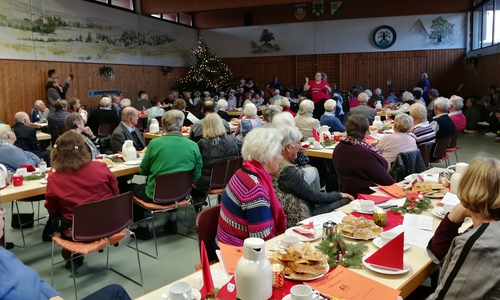 Die Besucher der Weihnachtsfeier hatte ein paar vergnügliche Stunden. Foto: privat