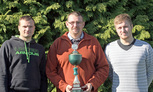 Beste Schützen (v.l.): Maik Beerwald, Ortsbrandmeister Holger Helwig, Marco Langer. Foto: privat