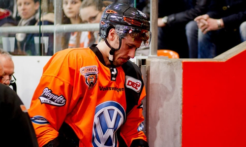 Zwei Verletzte hatten die Grizzlys zu beklagen. Kann Philip Riefers am Freitag spielen? Foto: Reinelt/Presseblen.de