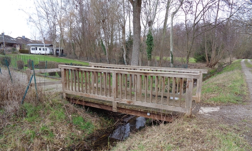 Schäden am Bauwerk führen zu der Sperrung. Foto: Stadt Peine