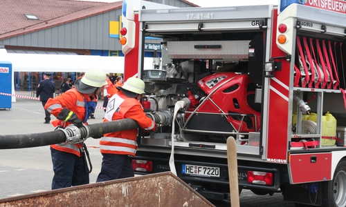 Am 13. August treten die Feuerwehren des Landkreises Helmstedt zu Leistungswettbewerben an. Foto: Kreisfeuerwehrpressestelle/Andreas Meißner, 