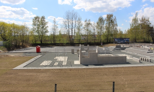Der Jugendplatz an der Langen Straße nimmt immer mehr Gestalt an. Foto: Jan Borner