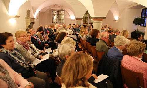  Der Renaissancesaal im Wolfenbütteler Schloss war bis auf den letzten Platz gefüllt.