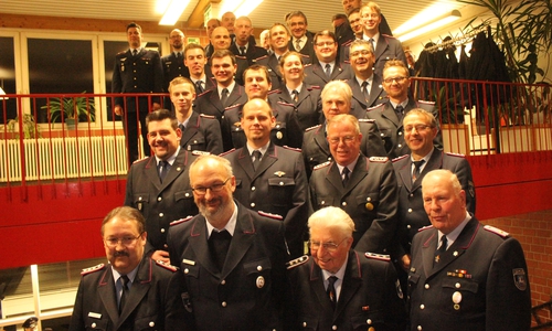 Bei der Jahreshauptversammlung der Feuerwehr Wolfenbüttel standen Ehrungen und Beförderungen auf der Tagesordnung. Ortsbrandmeister Kurt Jakobi blickte zudem auf das vergangene Jahr zurück. Fotos/Podcast: Anke Donner