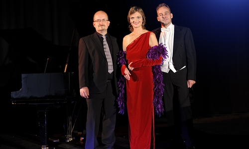 Von links: Burkhard Bauche, Almuth Marianne Kroll, Jörn Lindemann. Foto: Privat