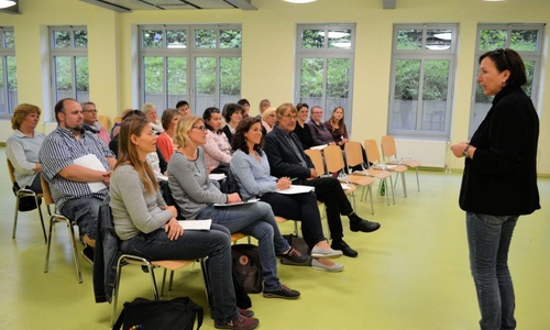 Leiterin des Geschäftsbereiches Jugend, Frau Klapproth-Hock, hat zum Runden Tisch eingeladen. Foto: Landkreis Helmstedt