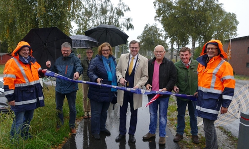Der neue Radweg wurde jetzt freigegeben. Foto: Landkreis Gifhorn