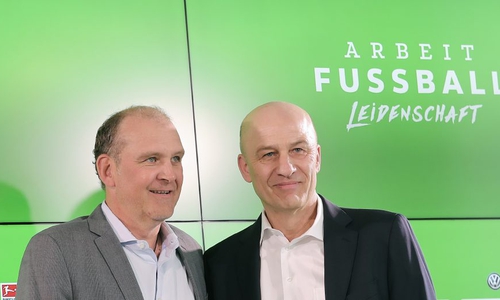 Freut sich über die Zusammenarbeit mit Jörg Schmadtke (li.): VfL-Aufsichtsratsvorsitzender Frank Witter (re.). Foto: Agentur Hübner