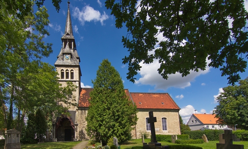 Die Apostelkirche Groß Stöckheim. Foto: Veranstalter