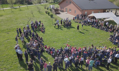 Der Orientierungsmarsch war sehr gut besucht. Fotos: Feuerwehr Papenteich