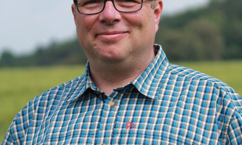 Carsten Marowsky-Brée, neben Angela Zock-Friese Kandidat für die Wahl zum Gemeinderat Erkerode-Lucklum. Foto: Privat