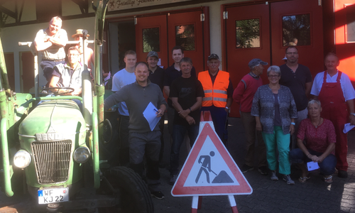 In Werlaburgdorf wurde ordentlich angepackt. Fotos: Schliephake