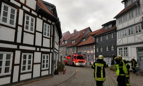 Im Januar gab es einen Einsatz in der Krummen Straße. Dafür musste die Harzstraße gesperrt werden, was nicht jedem passte. Foto: Werner Heise