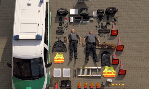 Mit einem Höhenbild gibt das Hauptzollamt Braunschweig einen kleinen Einblick in seine Ausrüstung. Foto: Andreas Scholz