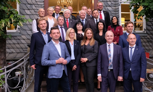 Gute Stimmung. Beim Abendessen verlebte die Deutsch-polnische Delegation einen kurzweiligen Abend. Foto: Landkreis Goslar
