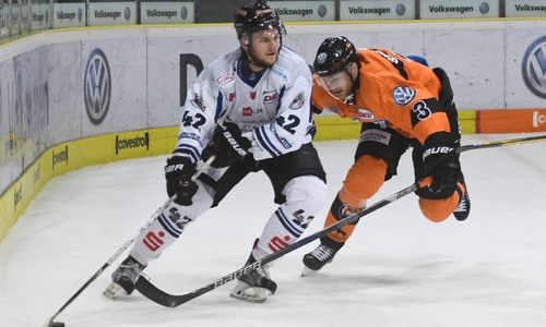 Jimmy Sharrow erzielte den ersten Treffe für die Grizzlys. Foto: imago/Nordphoto