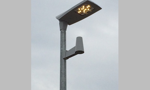 Die Laterne ist mit einem optischen Sensor ausgerüstet. Foto: Stadt Wolfsburg