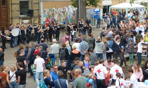 Am Wochenende fand der  Jubiläumsjahrmarkt an der Große Schule statt. Fotos: Frauke Neumann Große Schule 