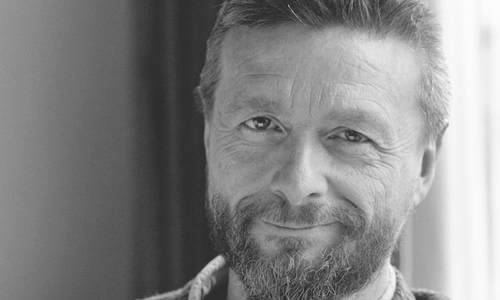 Ralf König liest im Goslarer Theater aus "Herbst in der Hose". Foto: Wolf-Dieter Tabbert