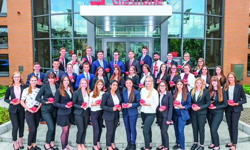 Die neuen Auszubildenden der Sparkasse Hildesheim/Goslar/Peine. Foto: Sparkasse Hildesheim/Goslar/Peine. 