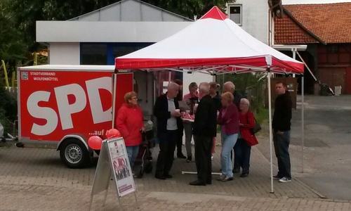 Rollendes Bürgerbüro in Salzdahlum. Foto: Krause