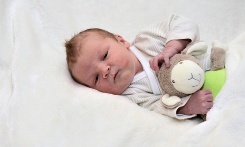 Willkommen, Moritz Deckert. Foto: babysmile24.de