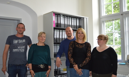In der Samtgemeinde Sickte werden freiwillige Helfer für die Flüchtlingsbetreuung gesucht.  Matthias Schulte-Brinker, Sabine Burmeister, Steffen Köppe, Uta Drews, Manja Prokop (es fehlt Sabrina Thiede-Huster)
 Foto: Richert 